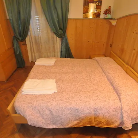 Brustolon Hotel