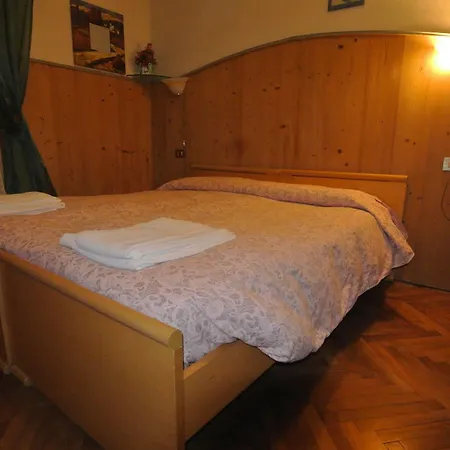 Brustolon Hotel